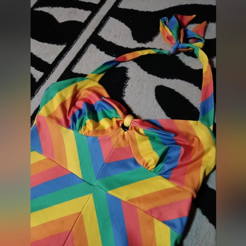 * SOLD * 🌈 Modcloth Large Rainbow Gay Pride halter Dress - Picture 5 of 6